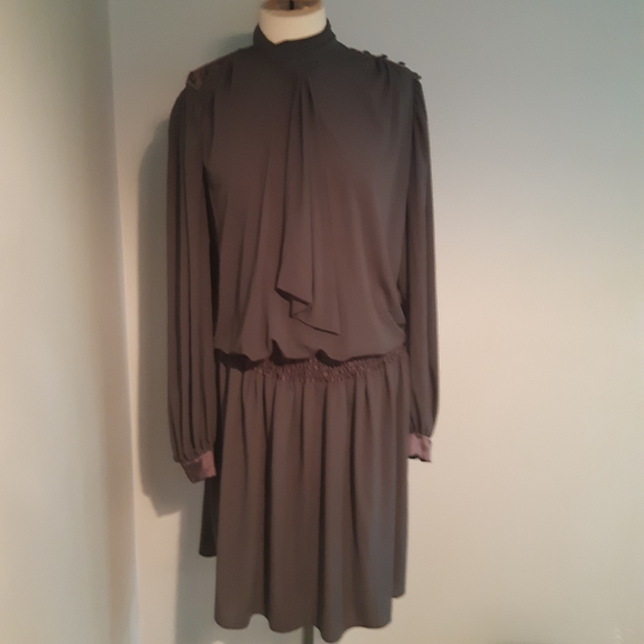 Unique long sleeves vintage dress Size L - Picture 1 of 16